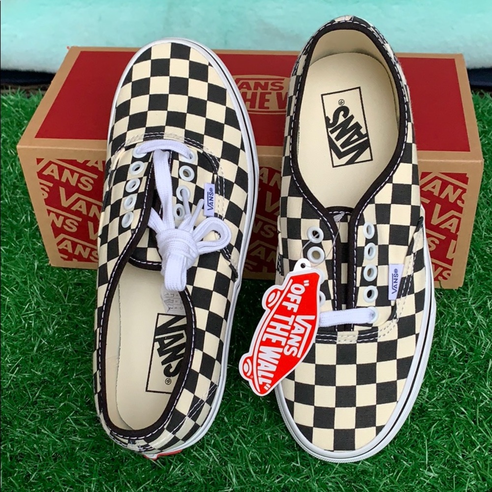 Vans Authentic golden cost black/white checkeredWm - Picture 1 of 16